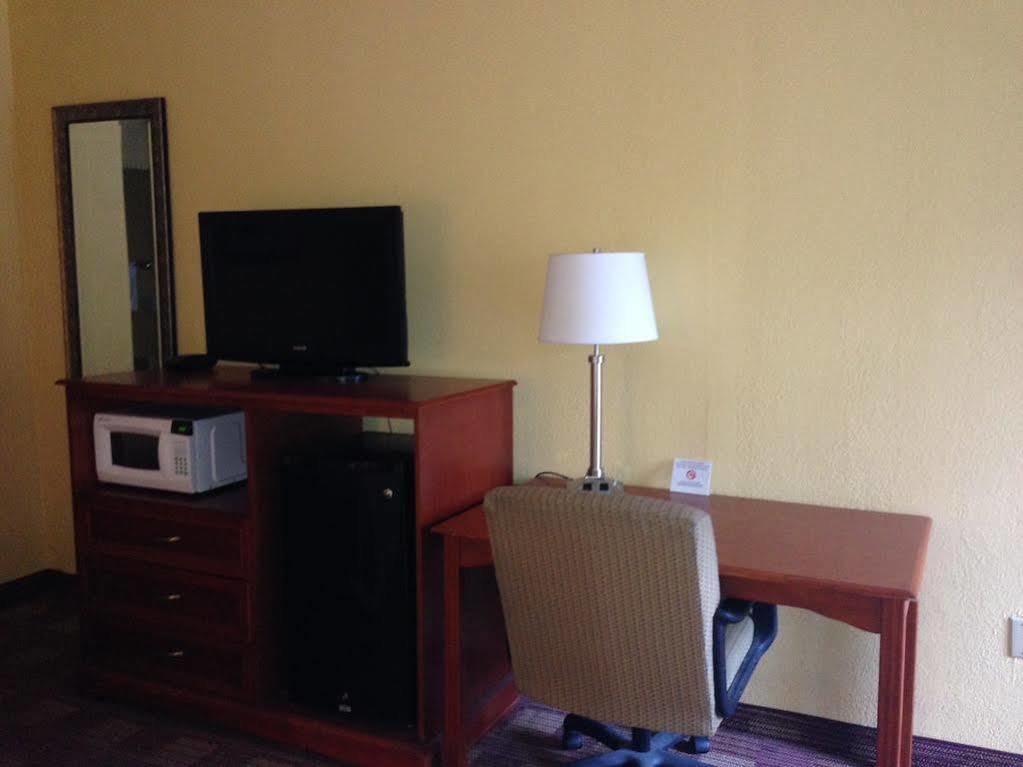 Americas Best Value Inn I-240 Μέμφις Εξωτερικό φωτογραφία